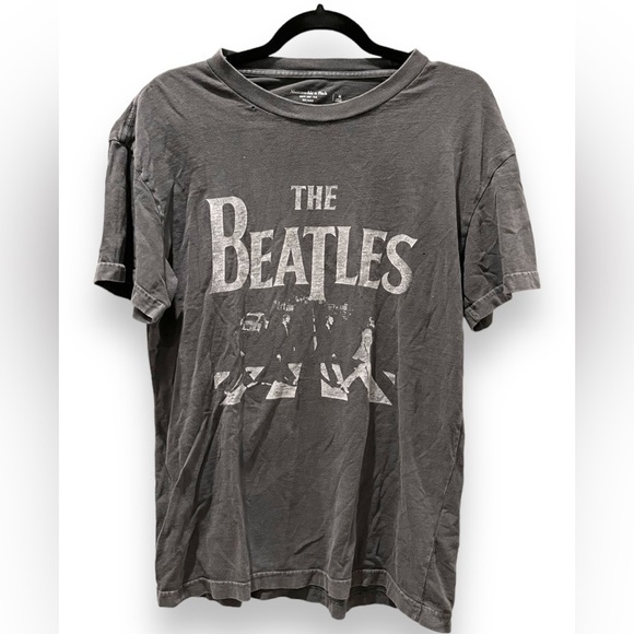 Vintage Inspired Concert Tee Soft AF | A&F | Grunge | The Beatles | Size medium - Picture 5 of 11